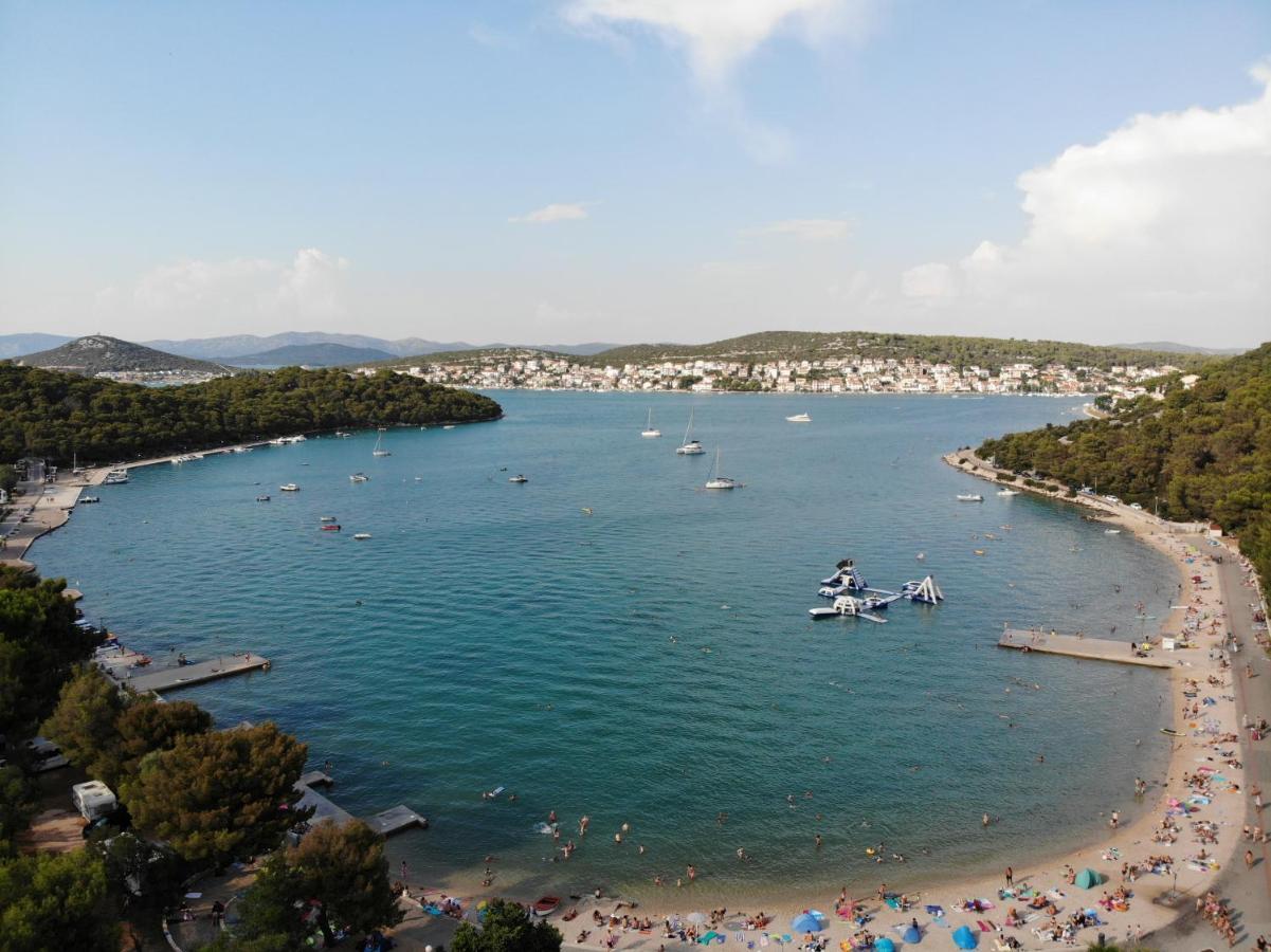 Ks Holidays Jezera Dış mekan fotoğraf